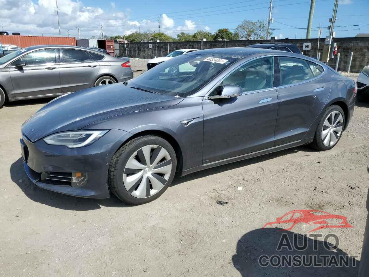 TESLA MODEL S 2021 - 5YJSA1E20MF421679