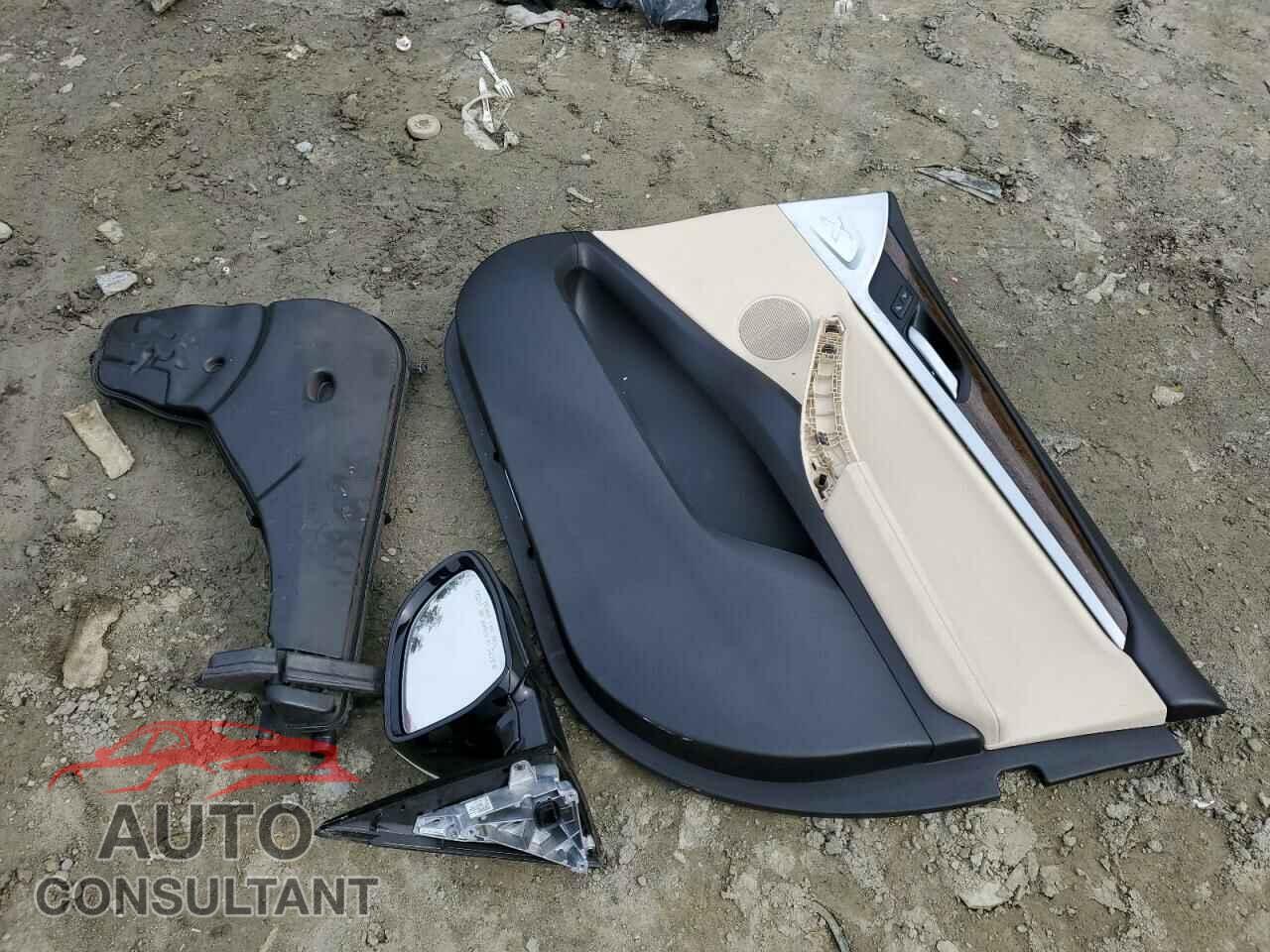 BMW X3 2020 - 5UXTY3C03LLU72584