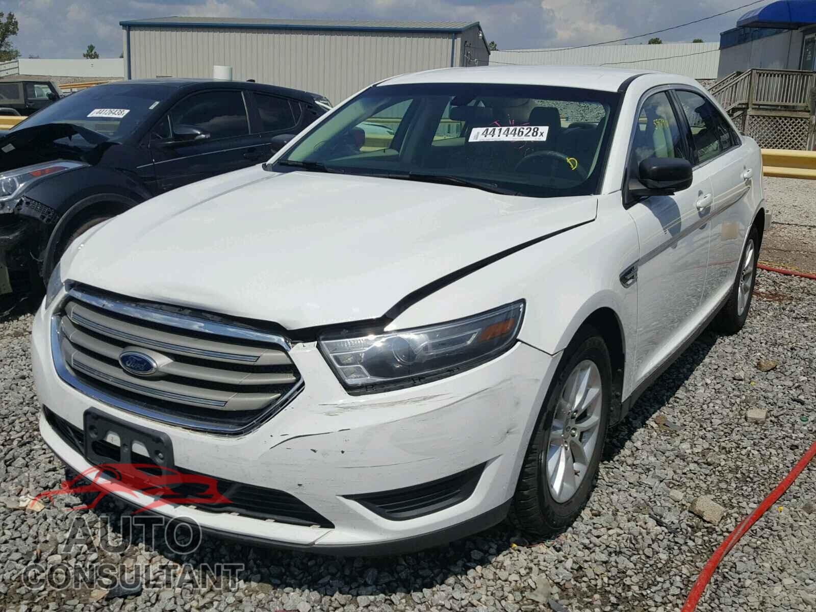 FORD TAURUS 2015 - 1FAHP2D86FG115086