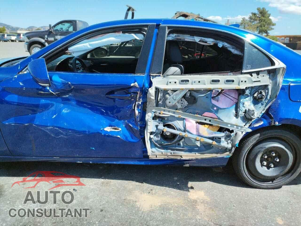 LEXUS IS 2016 - JTHBA1D23G5004269