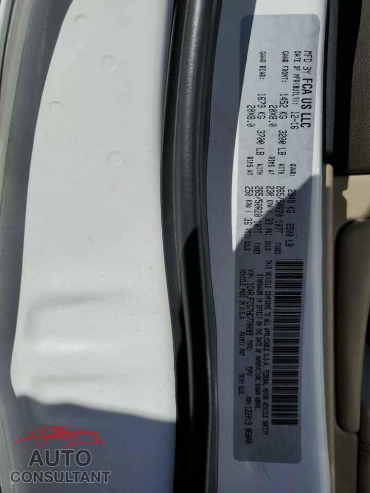 JEEP GRAND CHER 2017 - 1C4RJFCG7HC770089