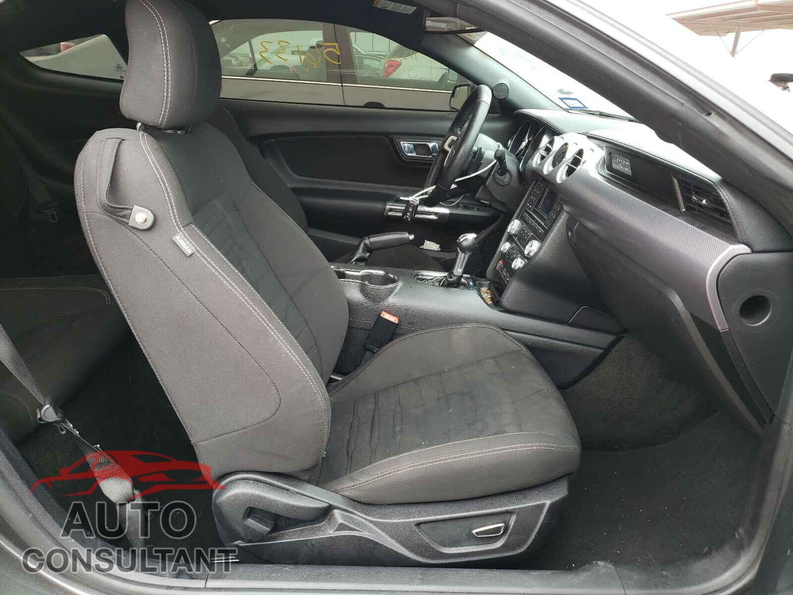FORD MUSTANG 2017 - 1FA6P8TH5H5265636