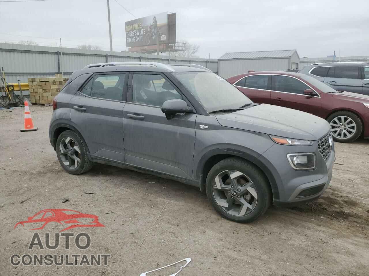 HYUNDAI VENUE 2022 - KMHRC8A34NU173473