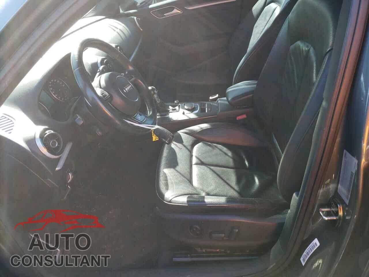 AUDI A3 2016 - WAUA7GFF6G1069376