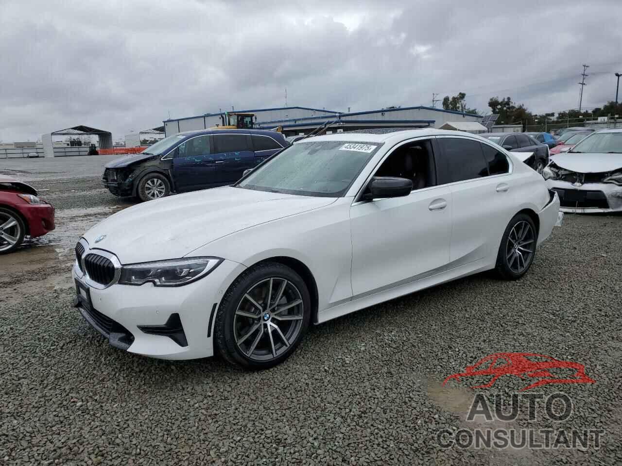 BMW 3 SERIES 2019 - WBA5R1C58KAK10607