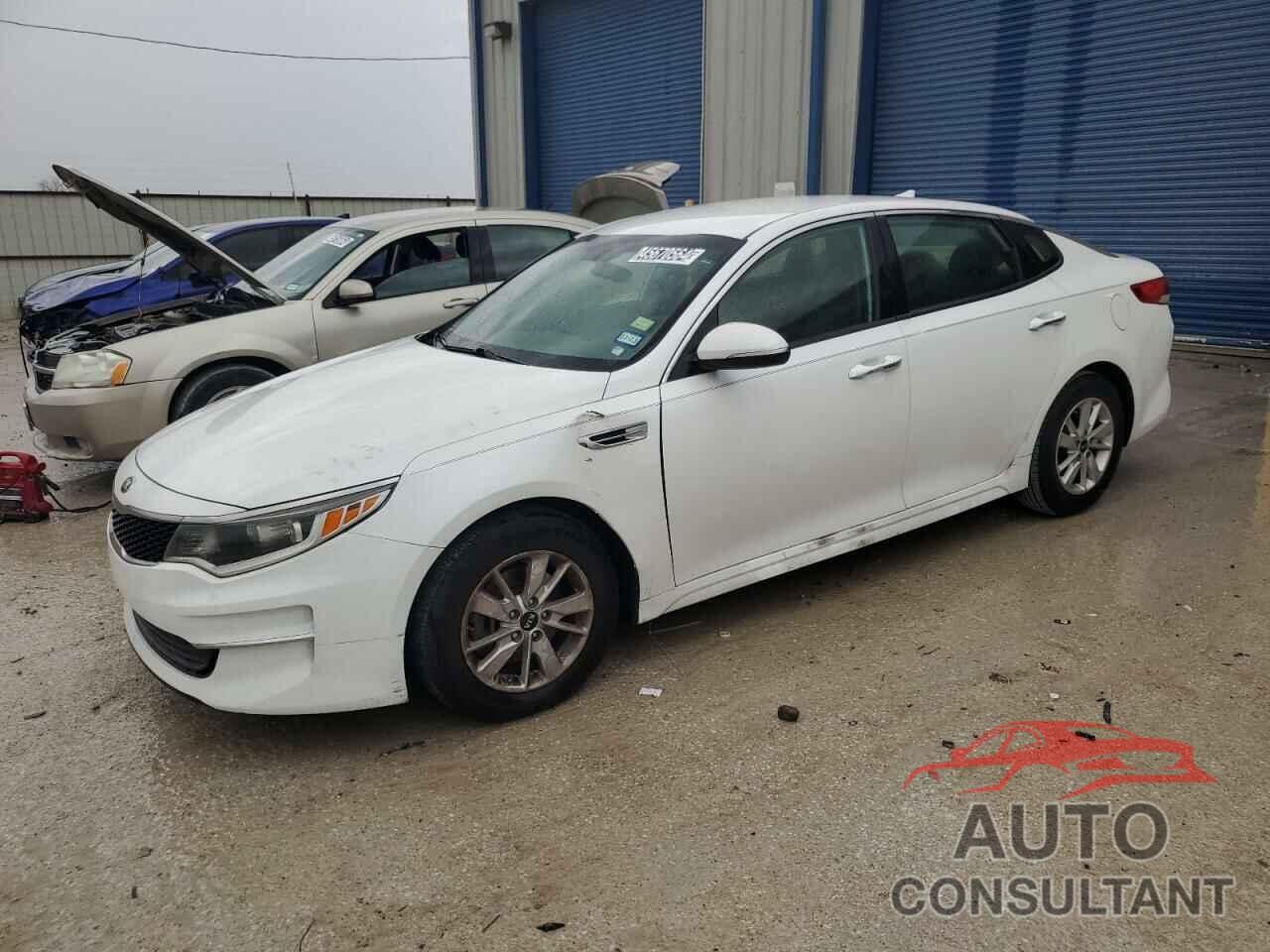 KIA OPTIMA 2018 - 5XXGT4L32JG228522