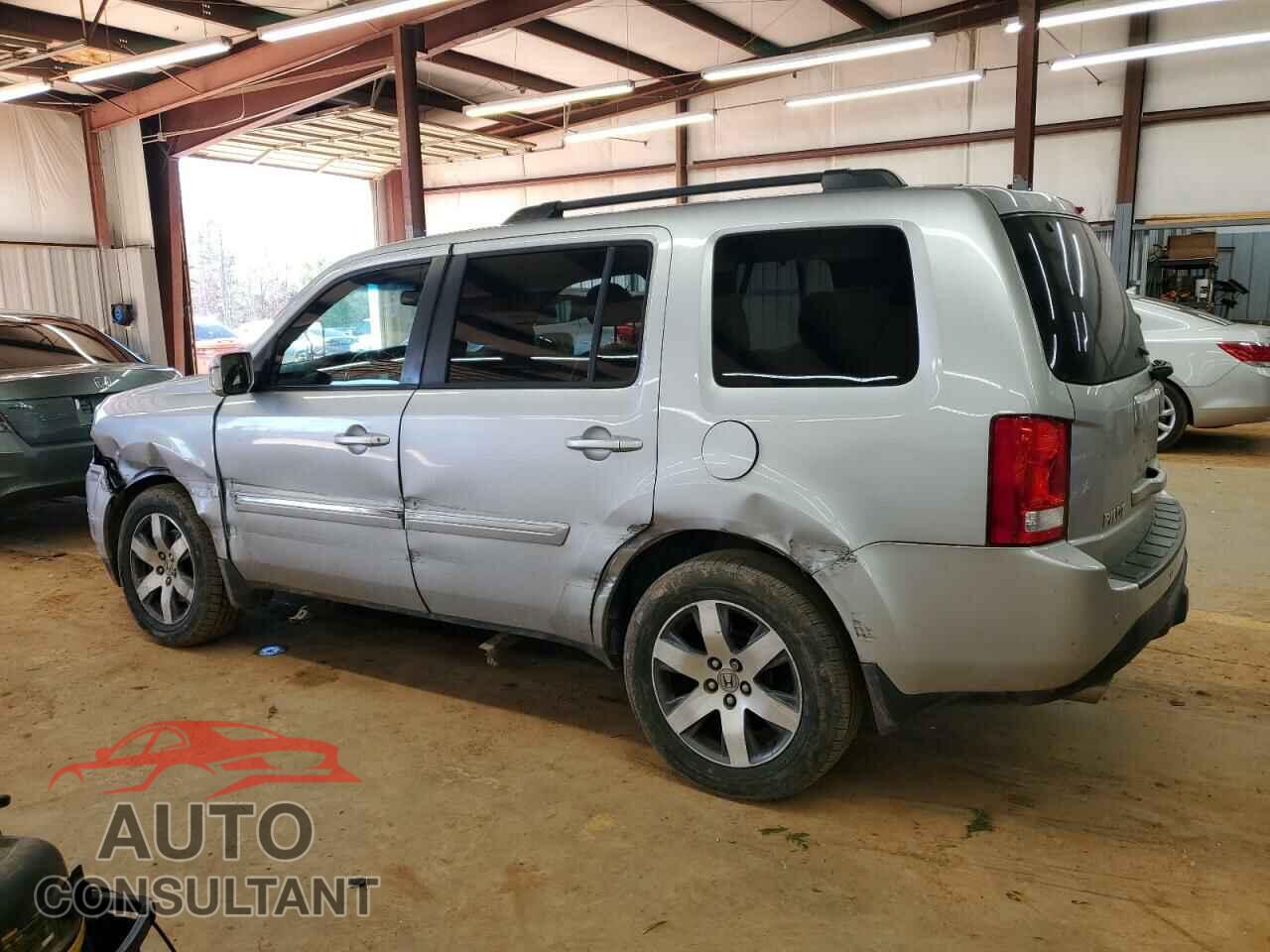 HONDA PILOT 2012 - 5FNYF3H95CB011068