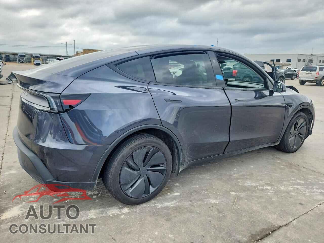 TESLA MODEL Y 2026 - 7SAYGDED7TA496745