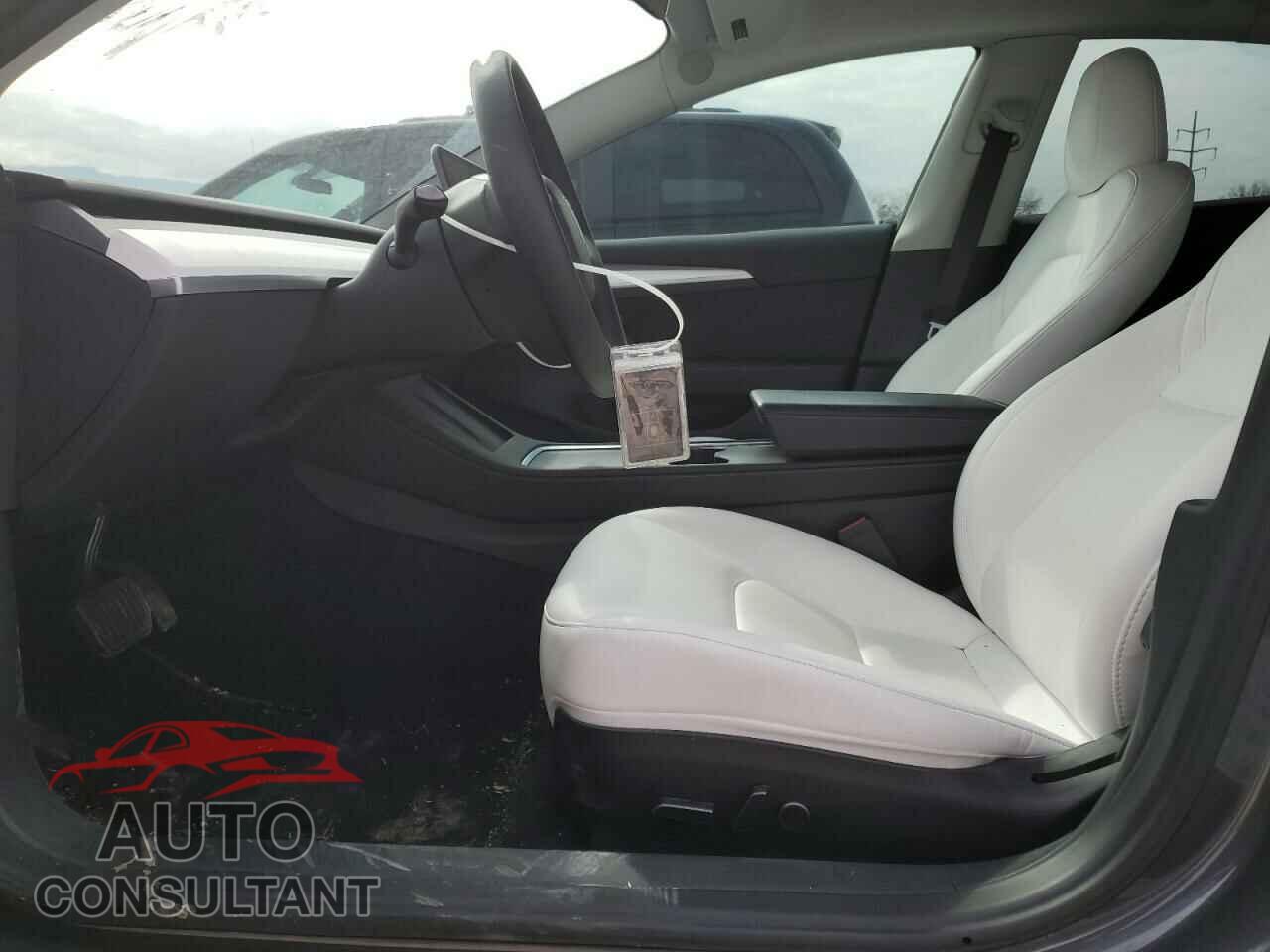 TESLA MODEL 3 2023 - 5YJ3E1EA4PF686769
