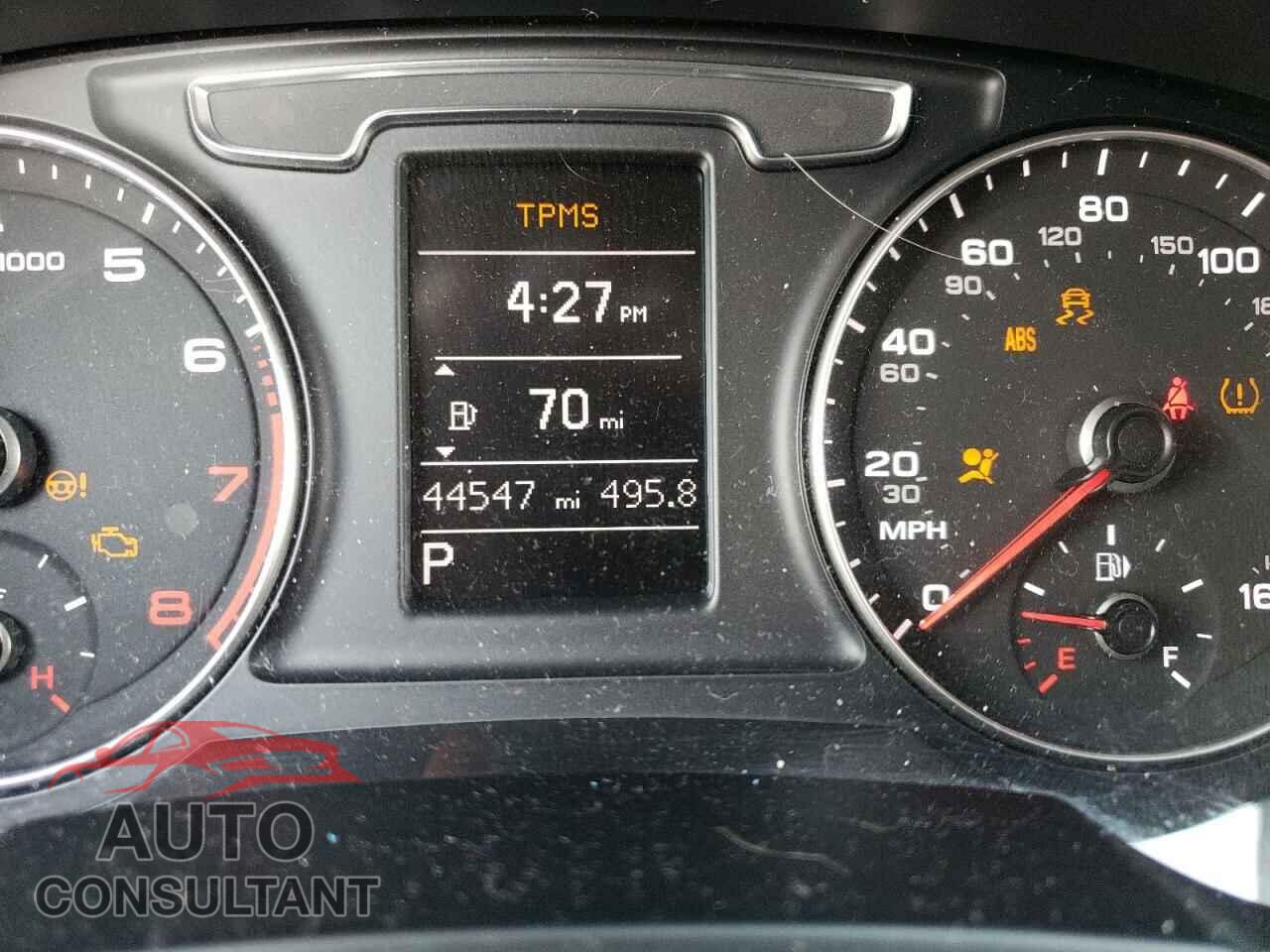 AUDI Q3 2017 - WA1BCCFS4HR004323
