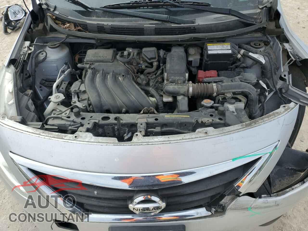 NISSAN VERSA 2017 - 3N1CN7AP1HL858839