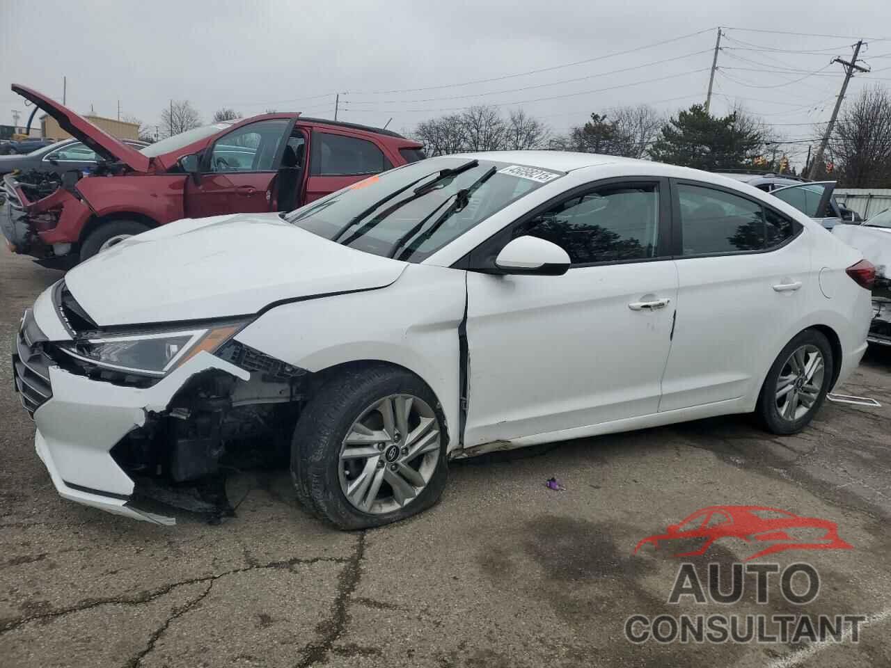 HYUNDAI ELANTRA 2020 - 5NPD84LF7LH574586