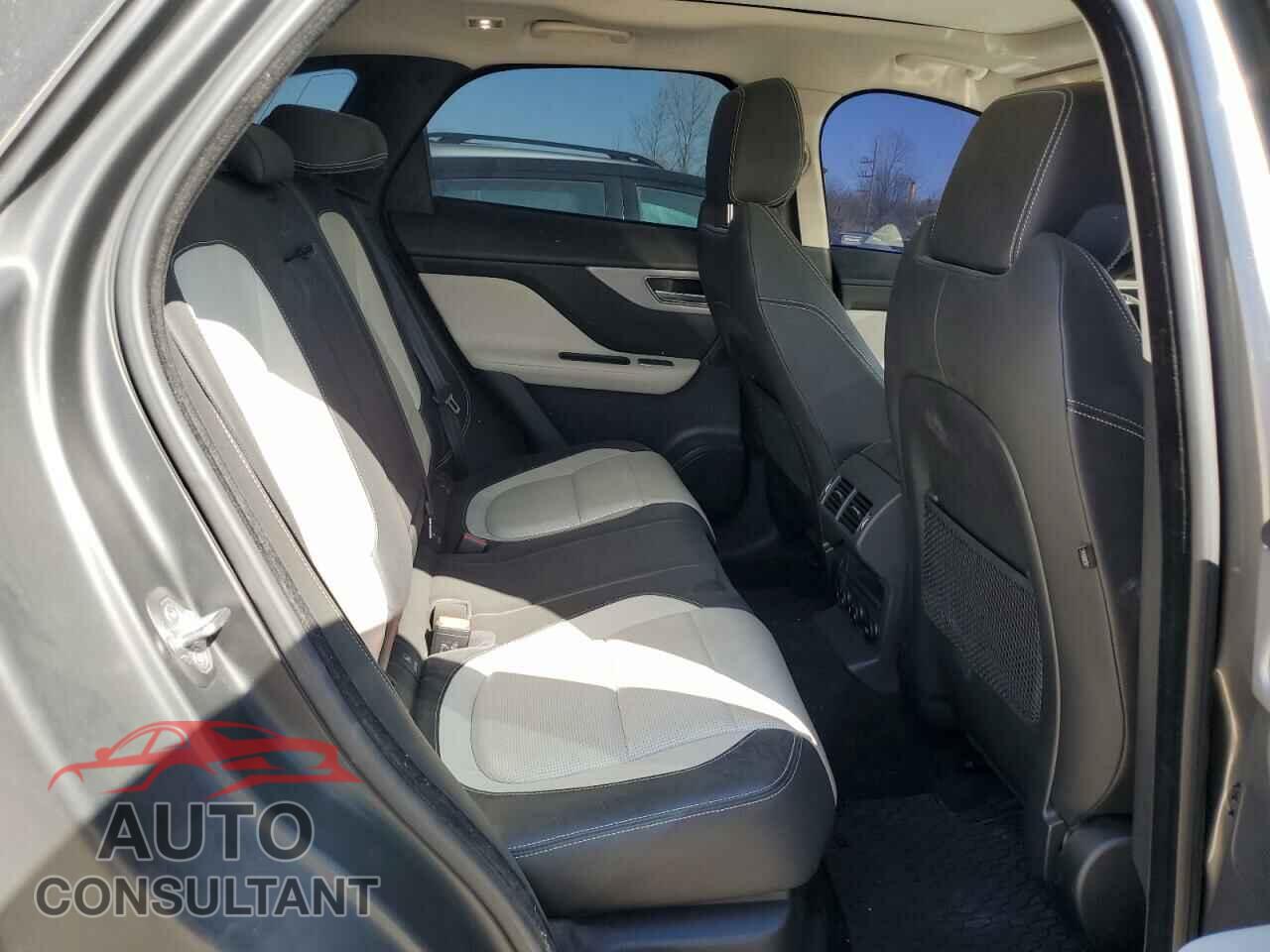 JAGUAR F-PACE 2017 - SADCL2BVXHA067742