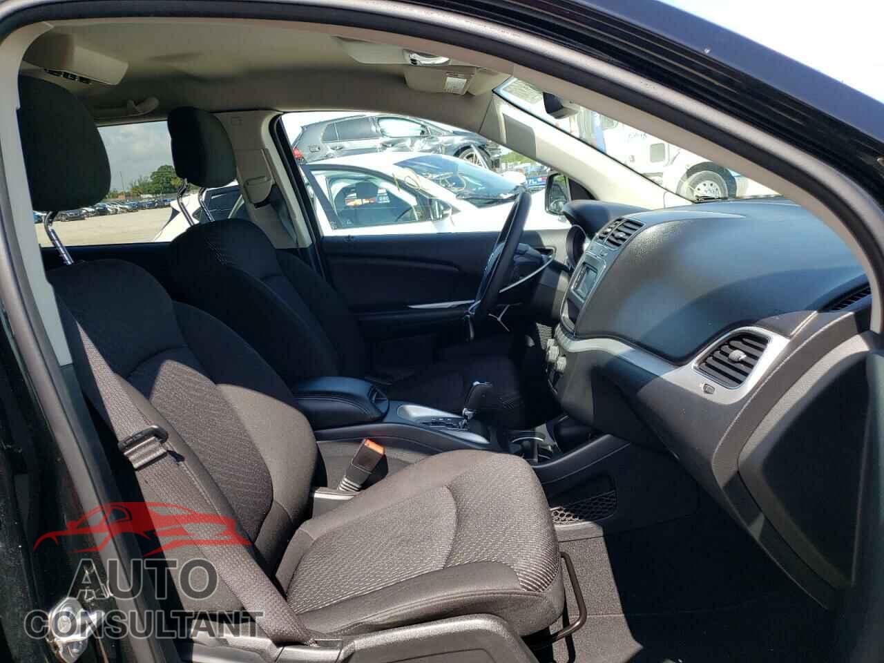 DODGE JOURNEY 2019 - 3C4PDCBBXKT869973