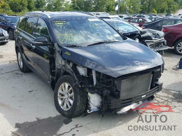 KIA SORENTO LX 2017 - 5XYPGDA34HG276441