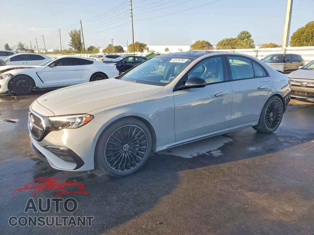 MERCEDES-BENZ E-CLASS 2025 - W1KLF6BB5SA157698