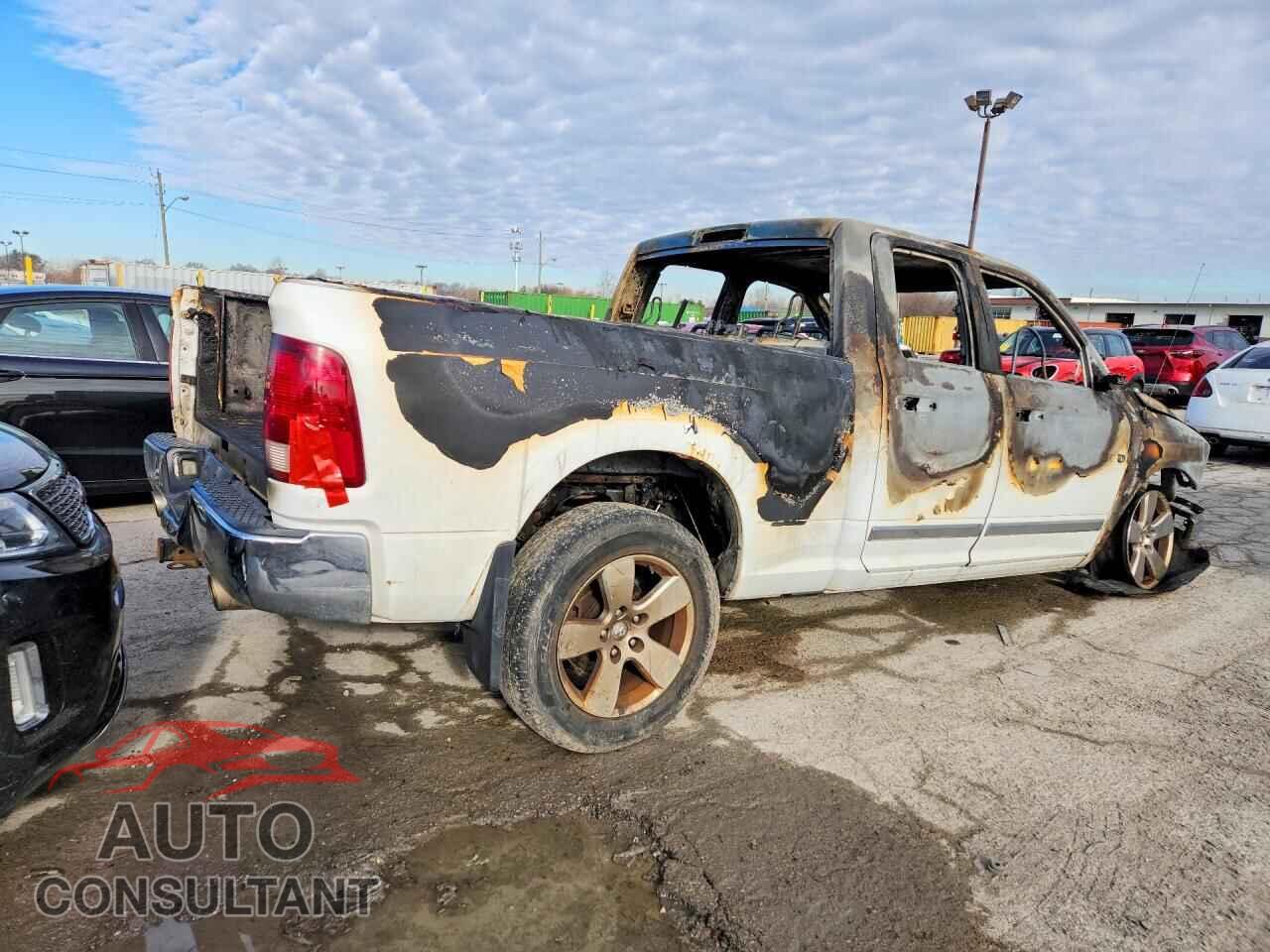 DODGE RAM 1500 2012 - 1C6RD7GT2CS143195