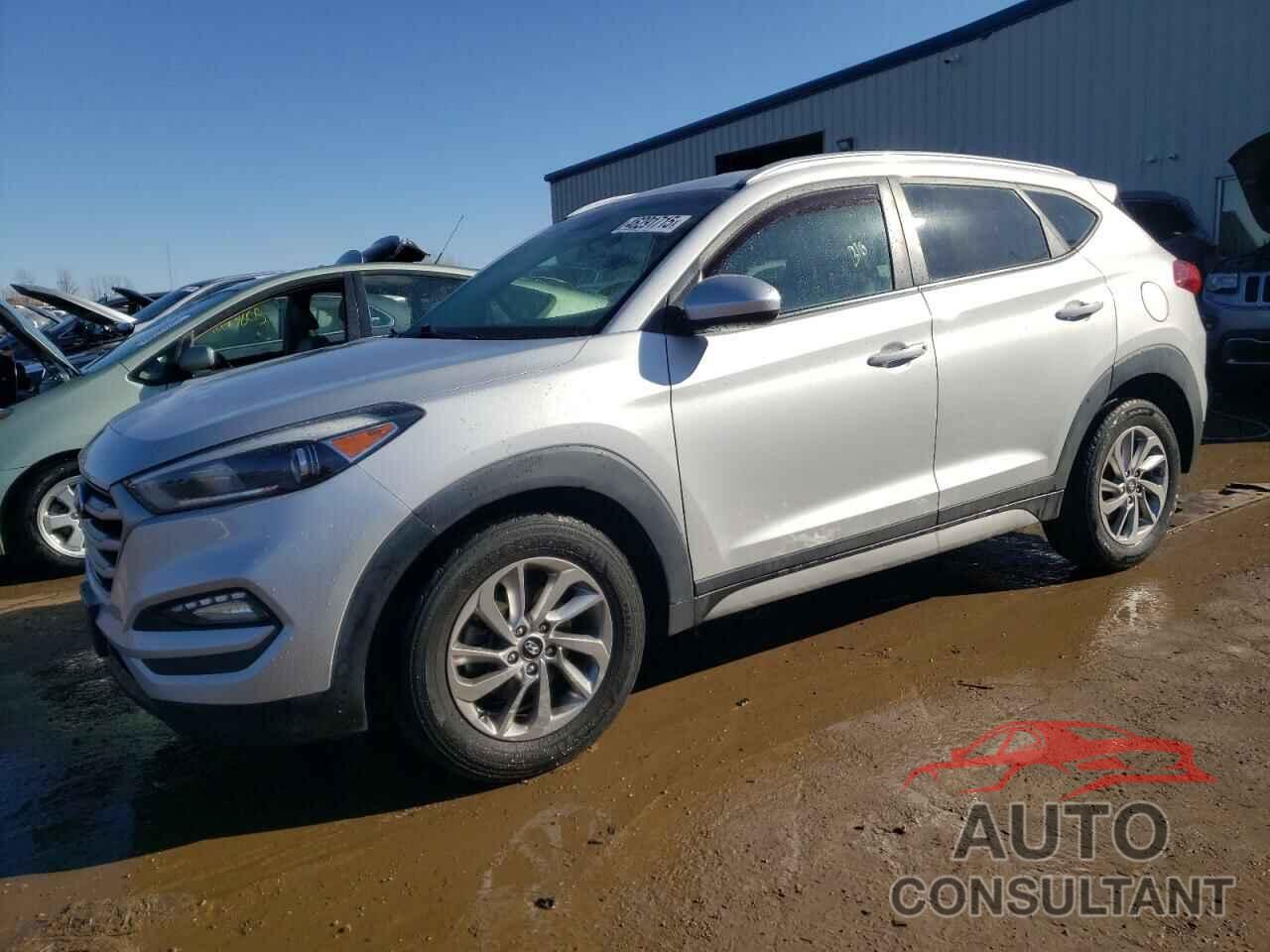 HYUNDAI TUCSON 2018 - KM8J33A40JU680356