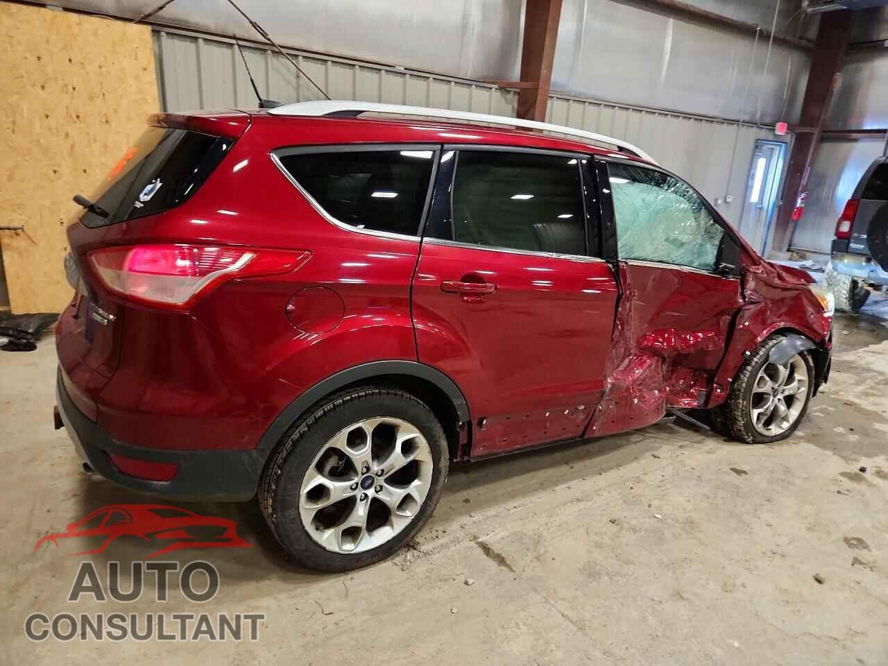 FORD ESCAPE 2015 - 1FMCU9J98FUA40875