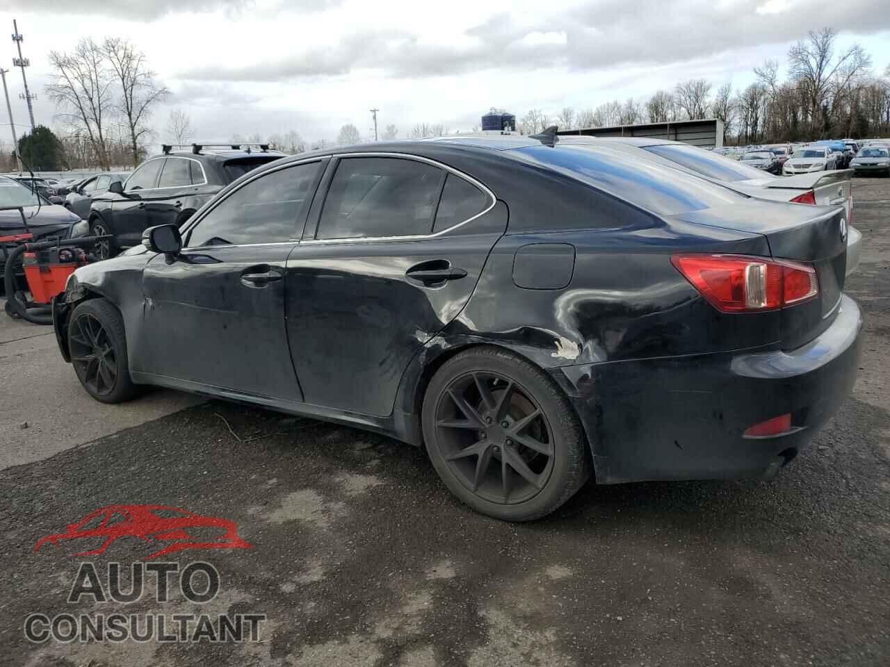 LEXUS IS 2012 - JTHBF5C22C5170044