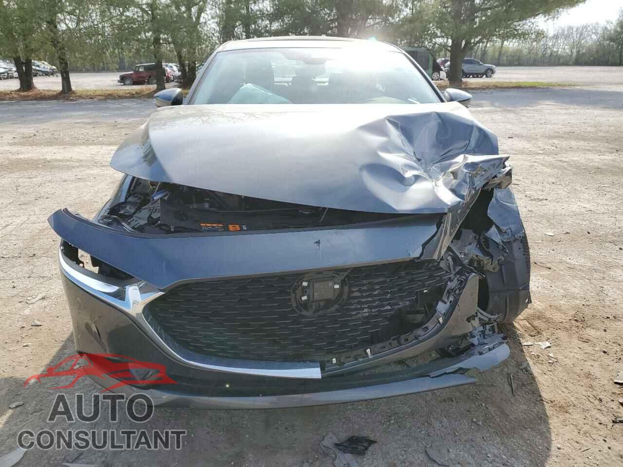 MAZDA 3 2023 - 3MZBPACM1PM352338