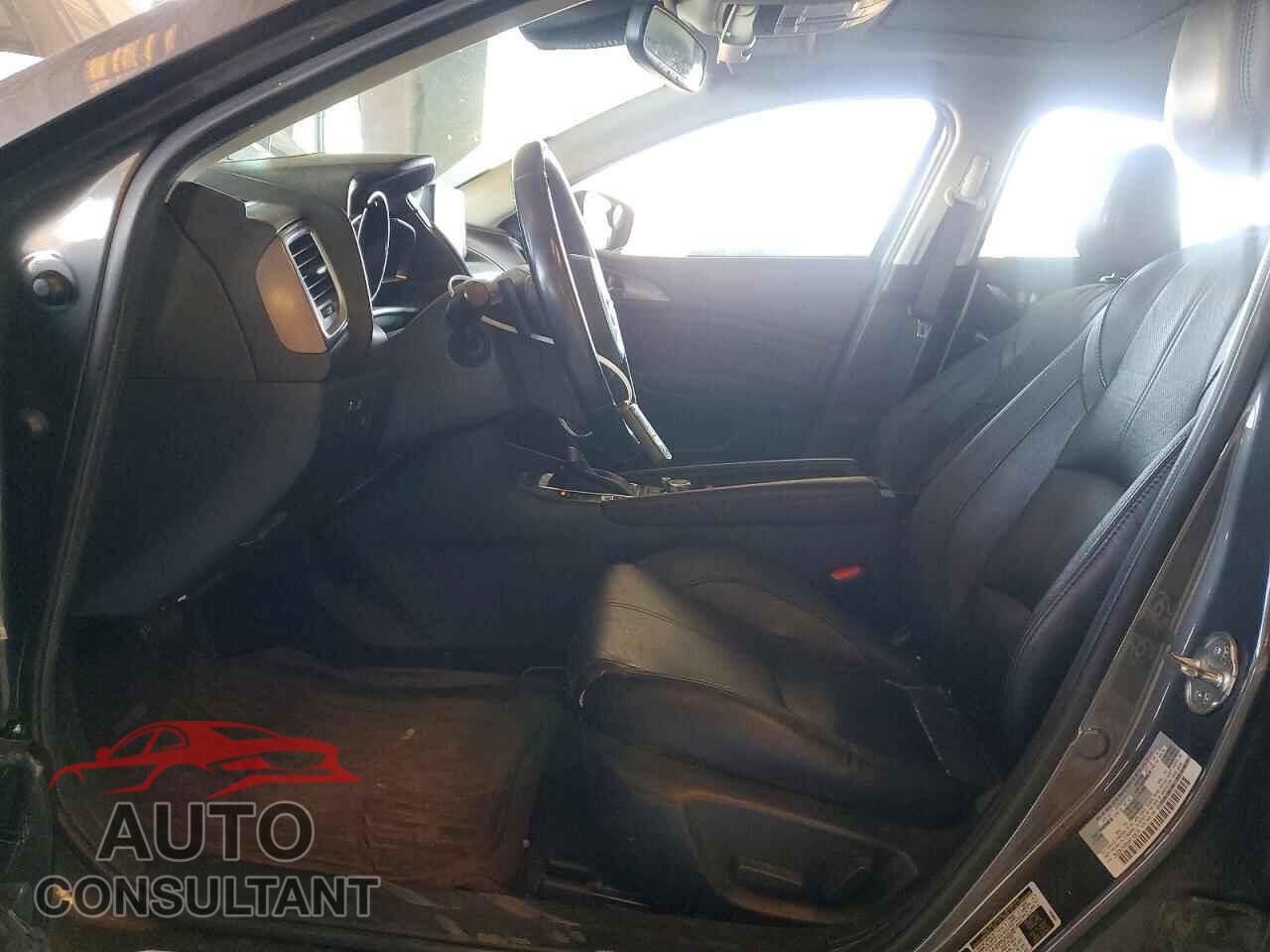 MAZDA 3 2017 - 3MZBN1M35HM130575