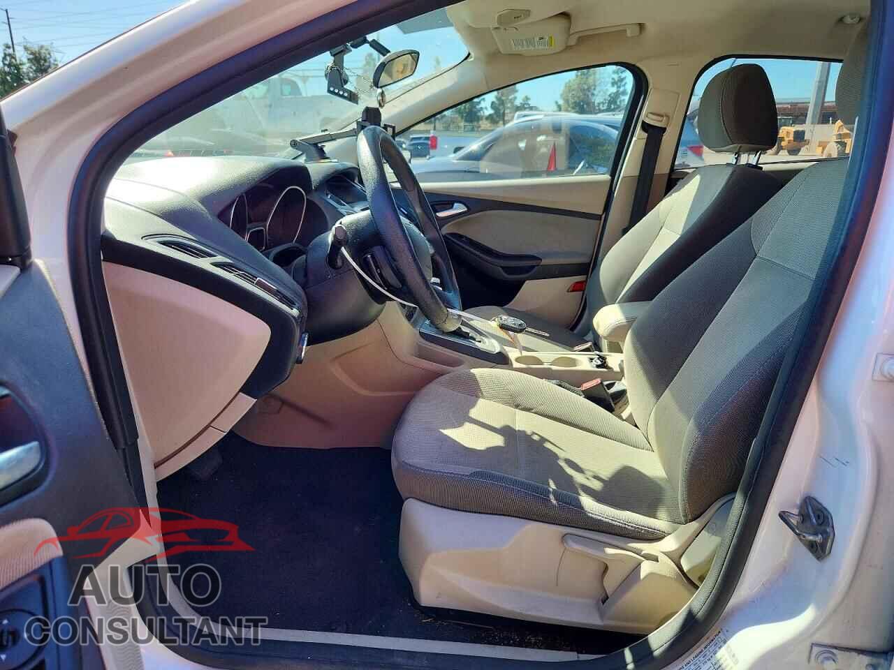 FORD FOCUS 2014 - 1FADP3F25EL163505