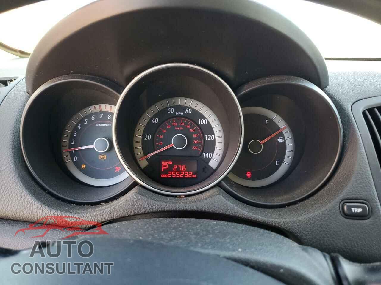 KIA FORTE 2011 - KNAFU4A23B5381237
