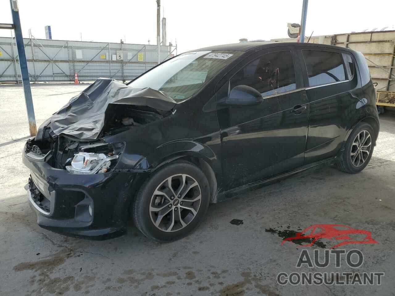 CHEVROLET SONIC 2017 - 1G1JD6SH6H4177289