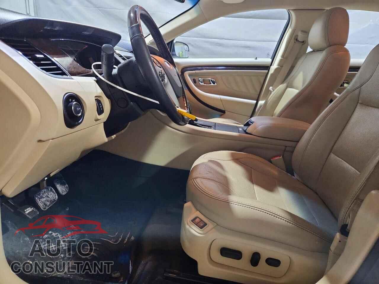 FORD TAURUS 2014 - 1FAHP2F80EG109442