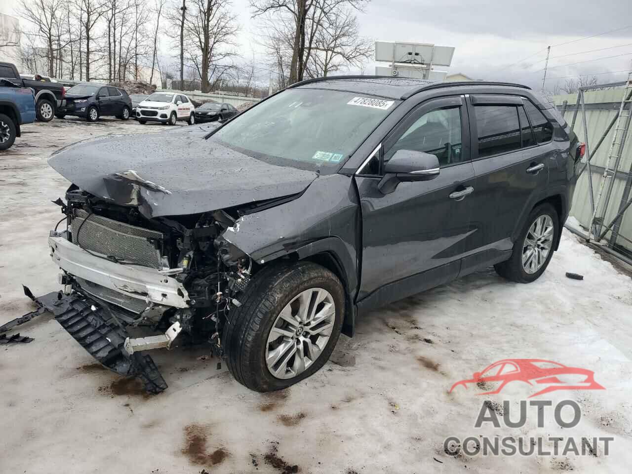 TOYOTA RAV4 2024 - 2T3N1RFV3RC439536