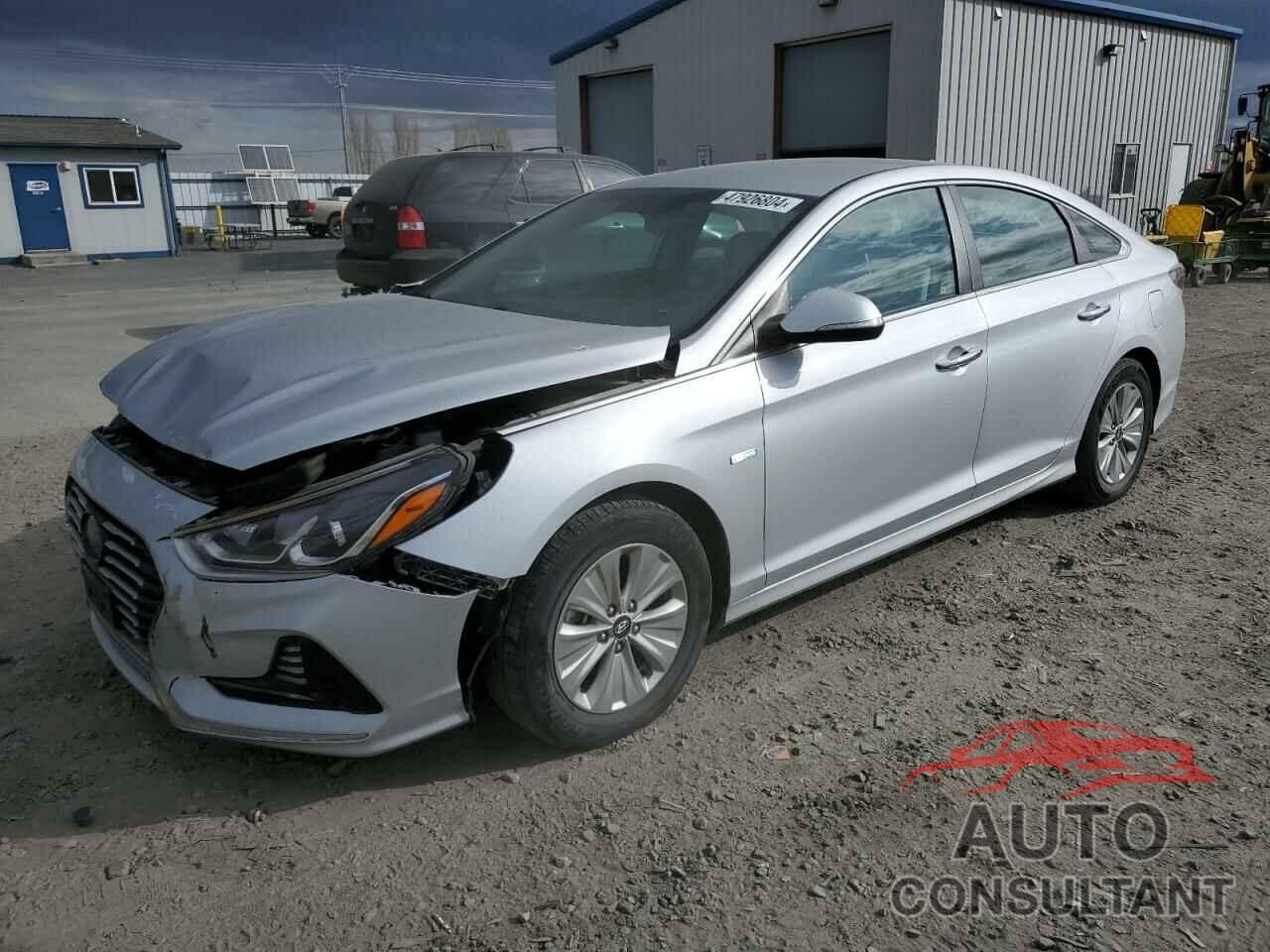 HYUNDAI SONATA 2019 - KMHE24L33KA085180