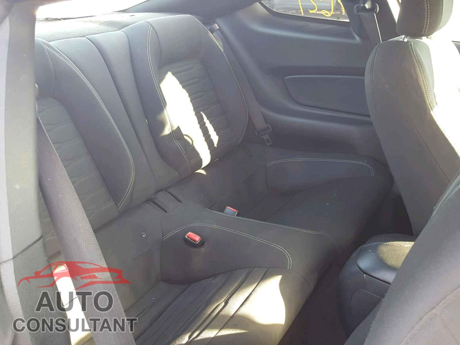 FORD MUSTANG 2015 - 1FA6P8CF0F5408360