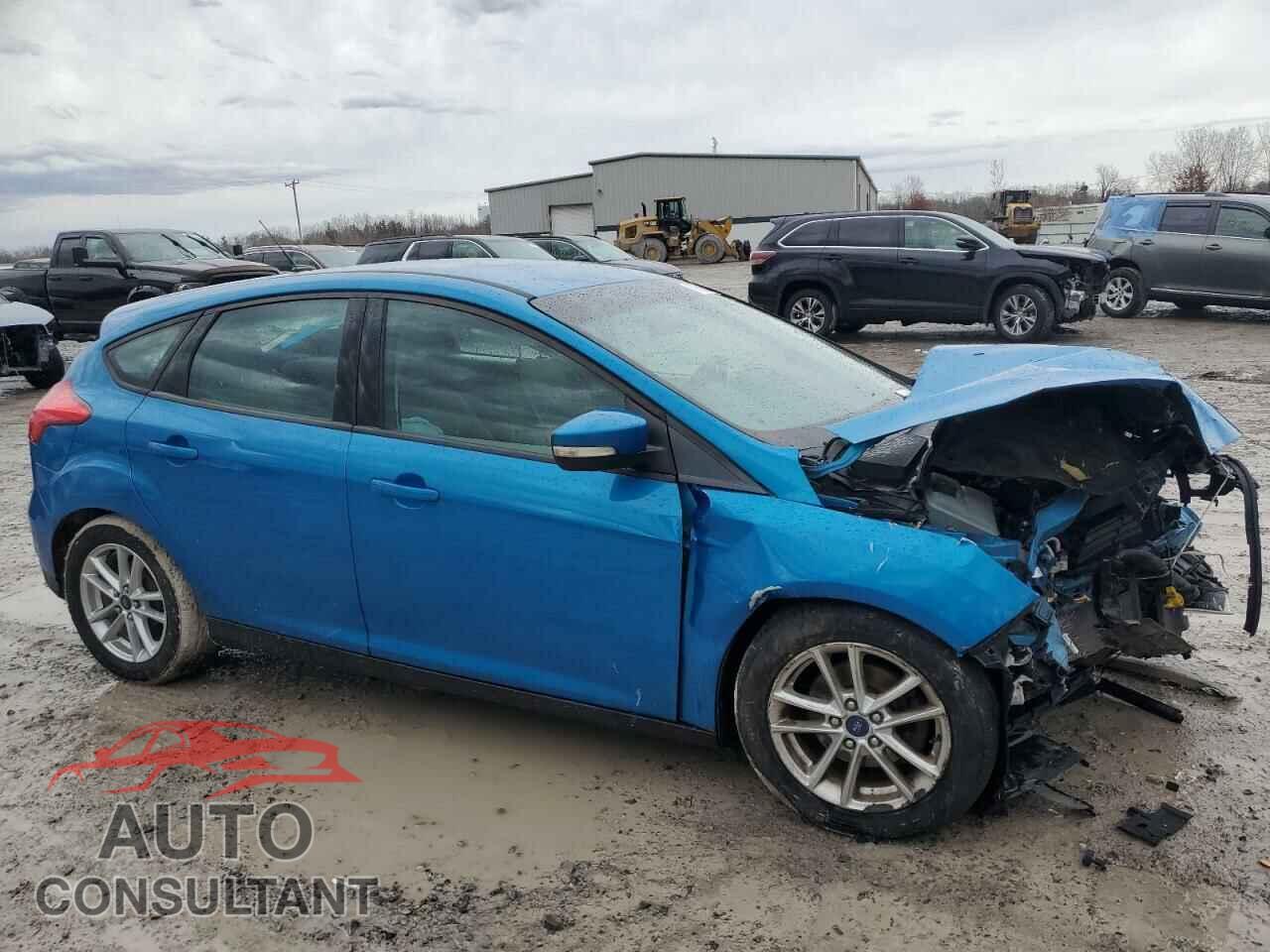 FORD FOCUS 2015 - 1FADP3K27FL319289