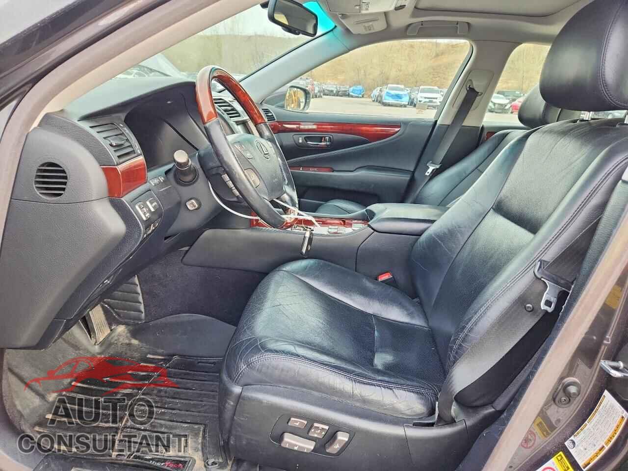 LEXUS LS500 2010 - JTHCL5EF3A5004948