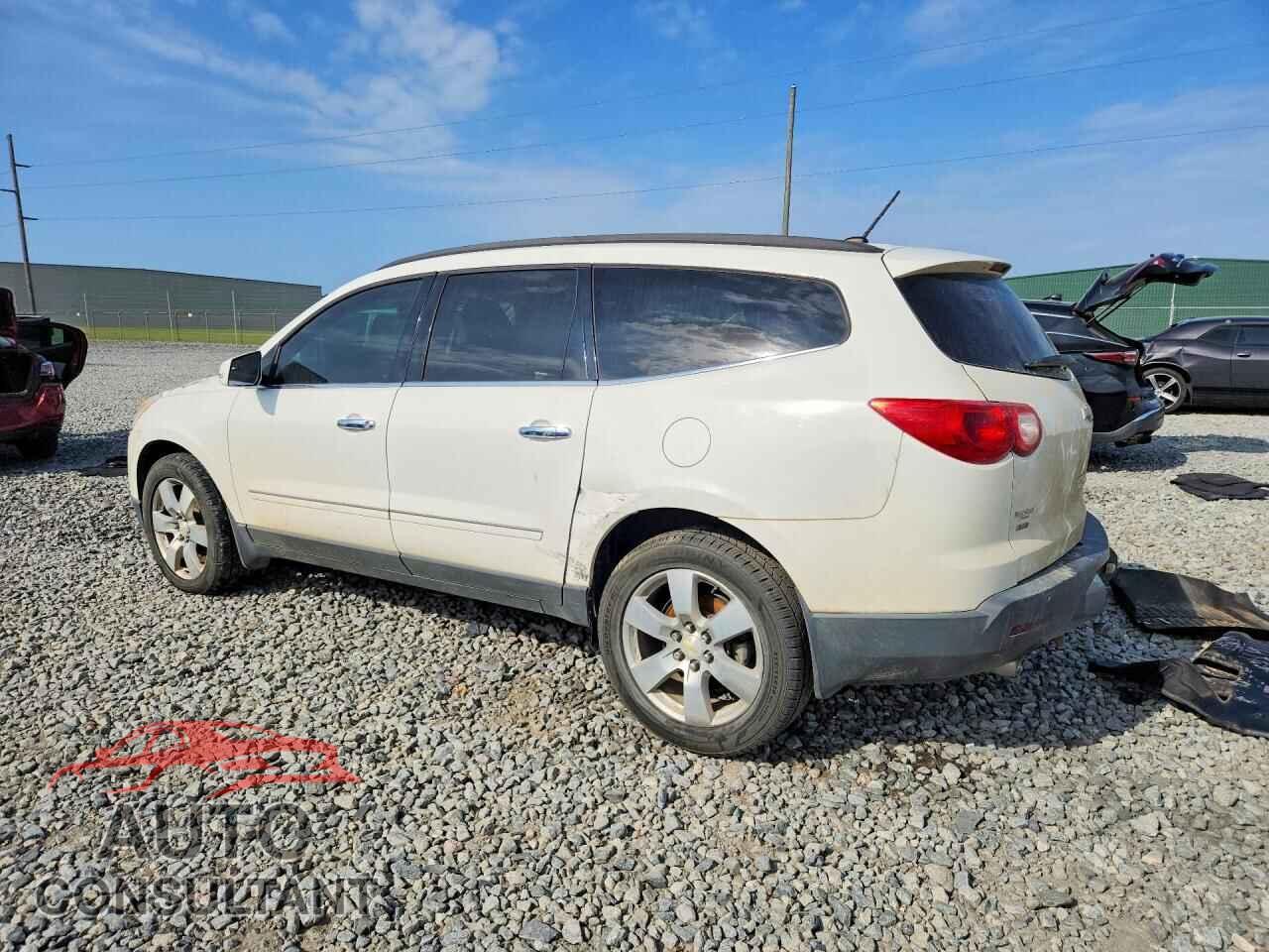 CHEVROLET TRAVERSE 2011 - 1GNKVLED2BJ197202