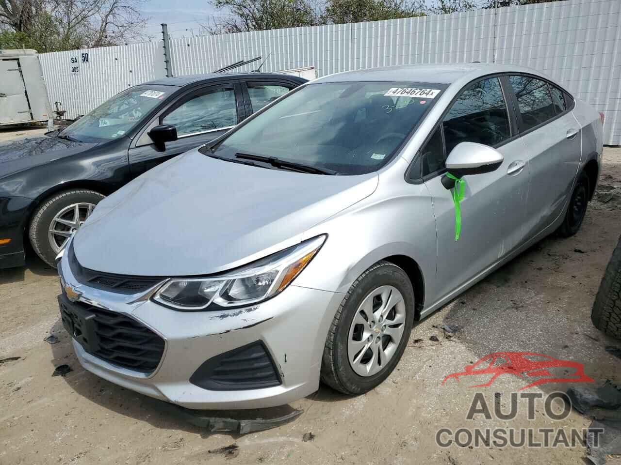 CHEVROLET CRUZE 2019 - 1G1BJ5SM4K7102729