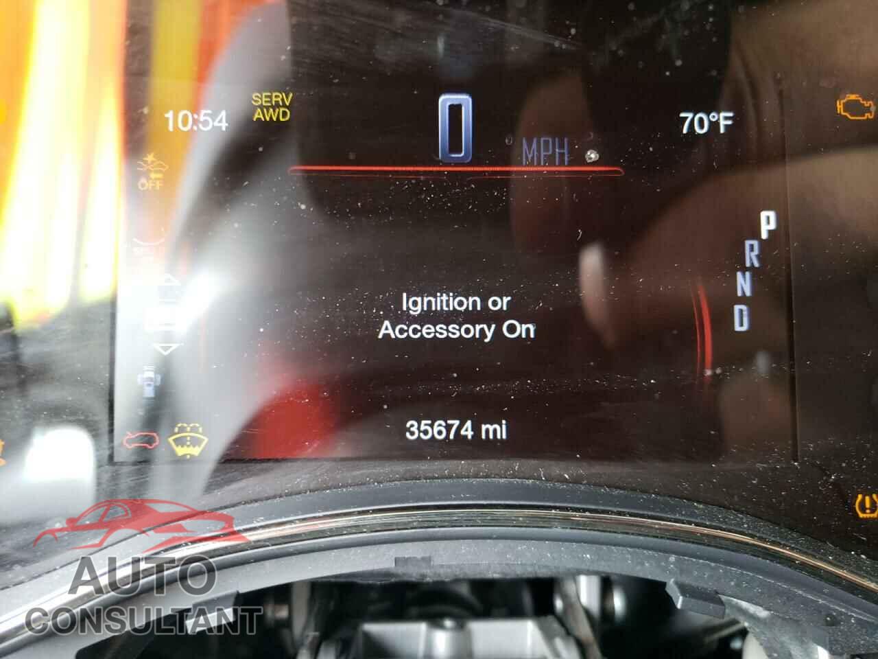 DODGE DURANGO 2018 - 1C4SDJCT1JC101315