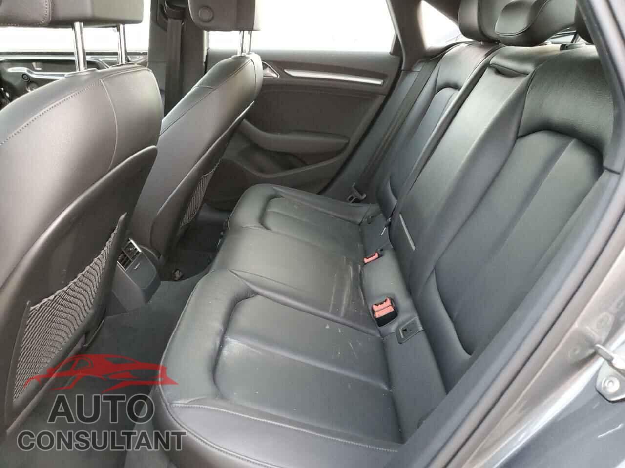 AUDI A3 2018 - WAUAUGFF3J1013668