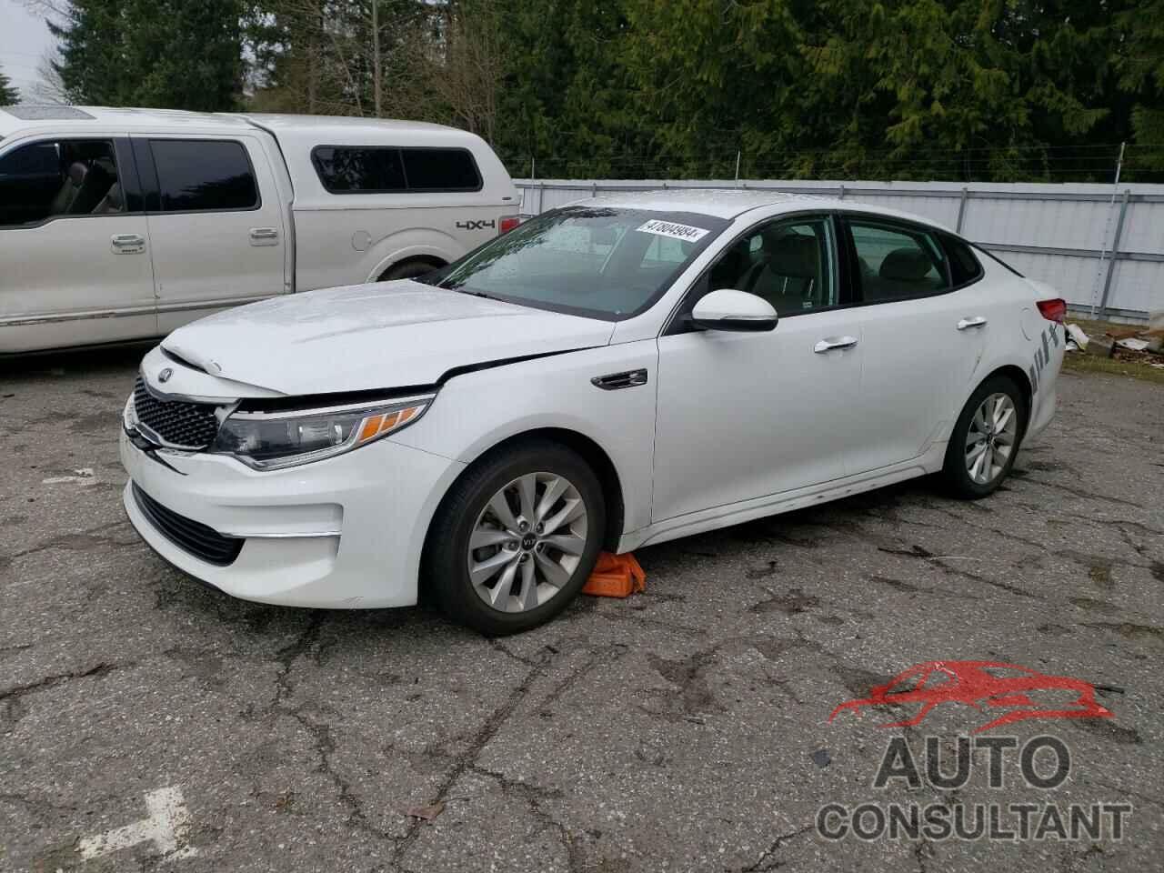 KIA OPTIMA 2018 - 5XXGU4L36JG196901