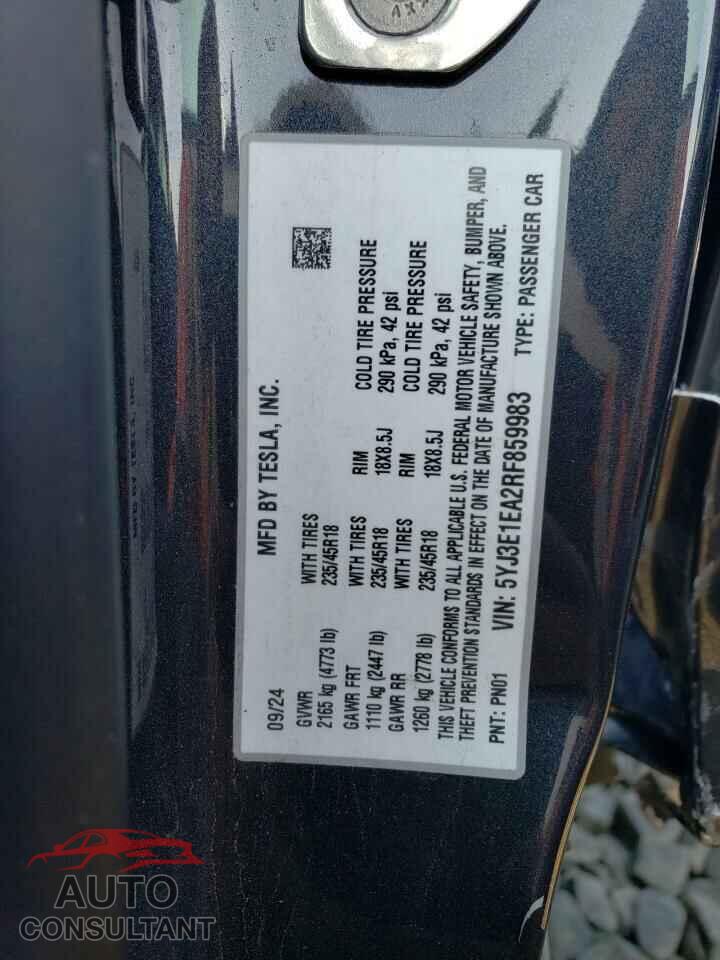 TESLA MODEL 3 2024 - 5YJ3E1EA2RF859983