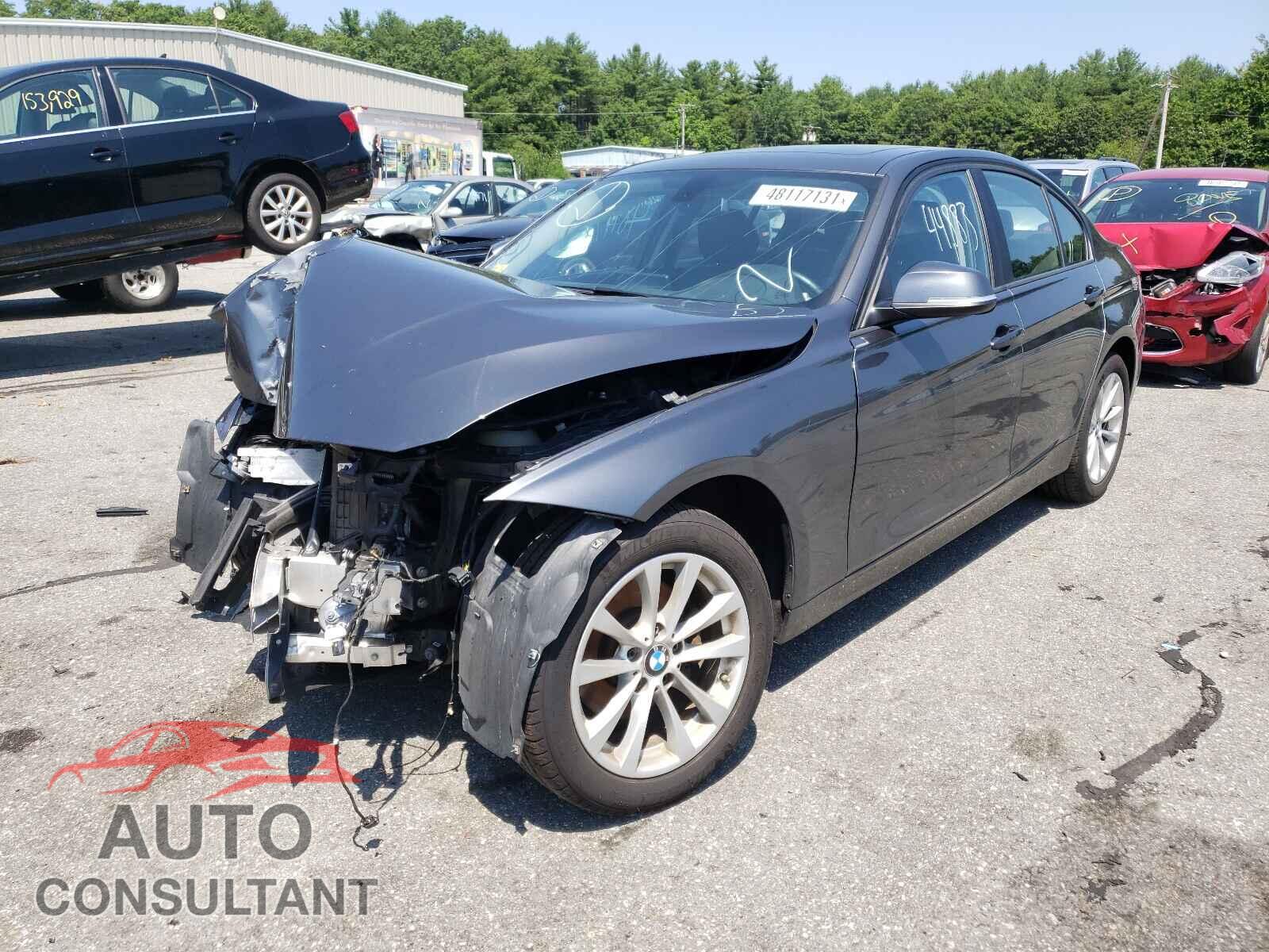 BMW 3 SERIES 2017 - WBA8A3C30HK692507