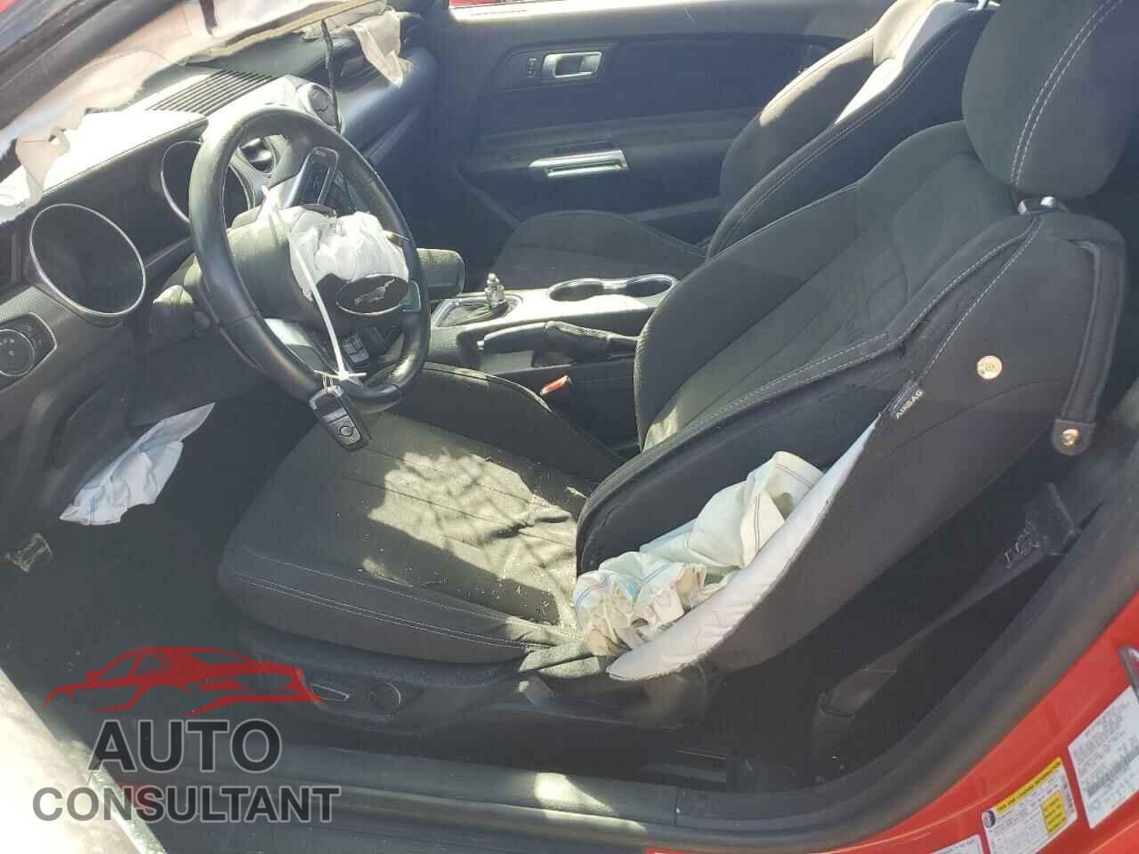 FORD MUSTANG 2018 - 1FA6P8CF0J5118922