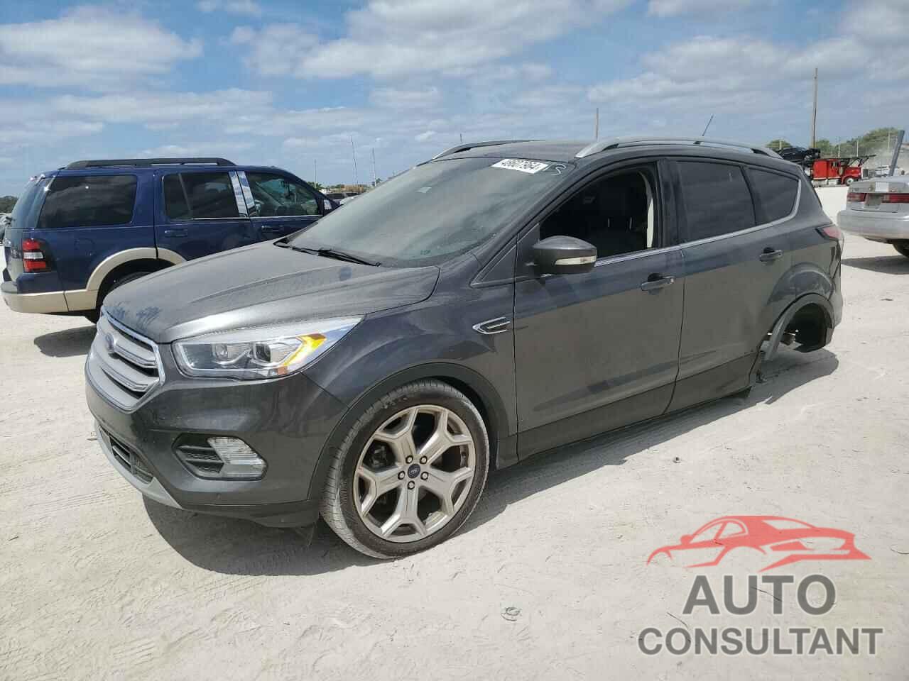 FORD ESCAPE 2018 - 1FMCU0J93JUD14813