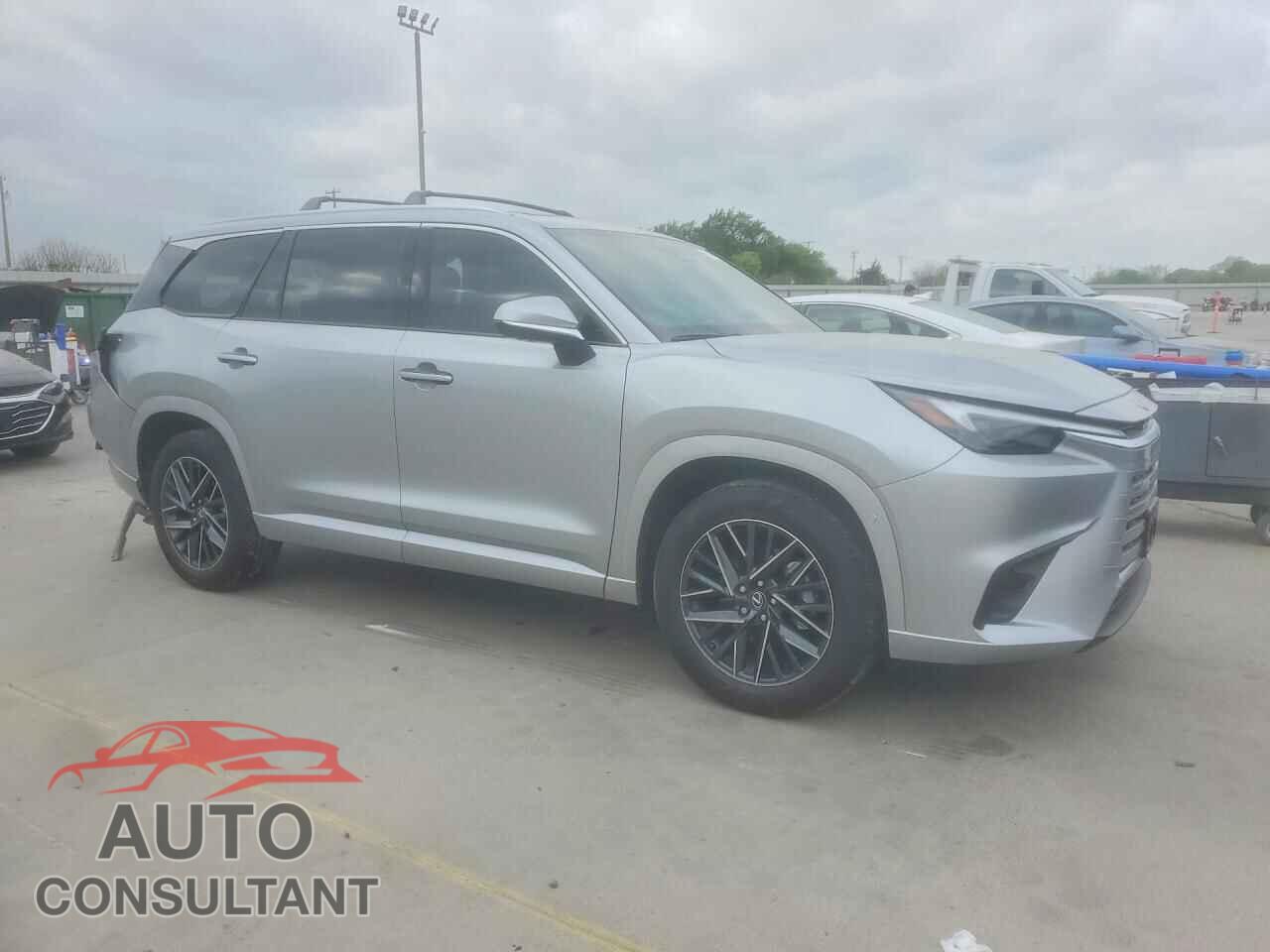 LEXUS UNKNOWN 2025 - 5TDAAAA6XSS015437