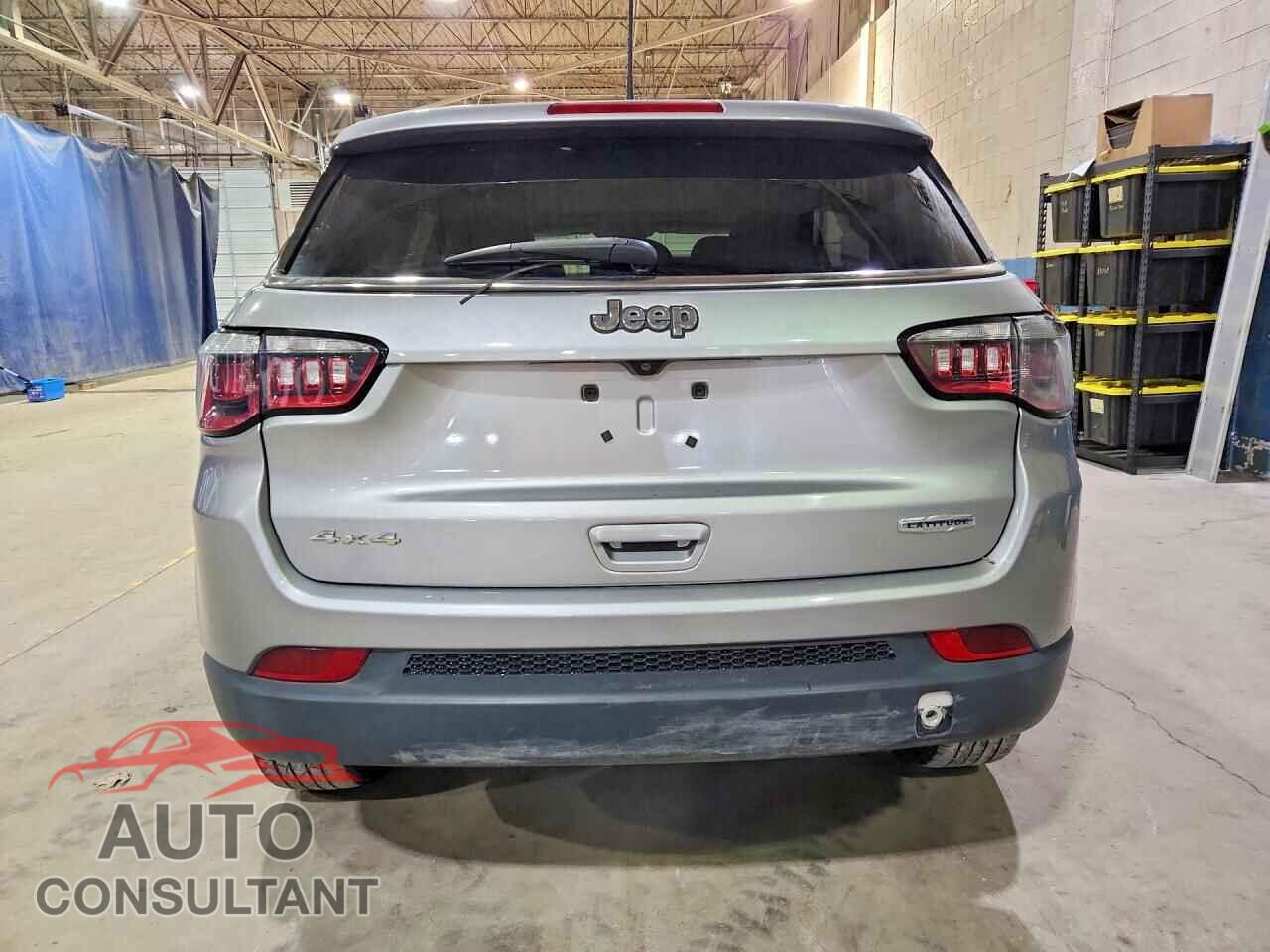 JEEP COMPASS 2018 - 3C4NJDBB8JT112655