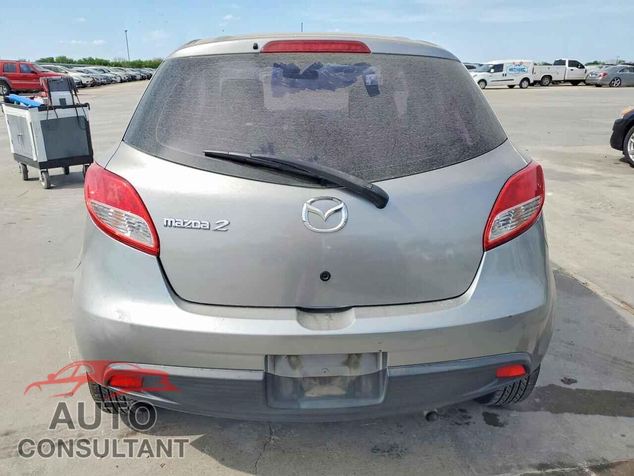 MAZDA 2 2013 - JM1DE1KY3D0164750