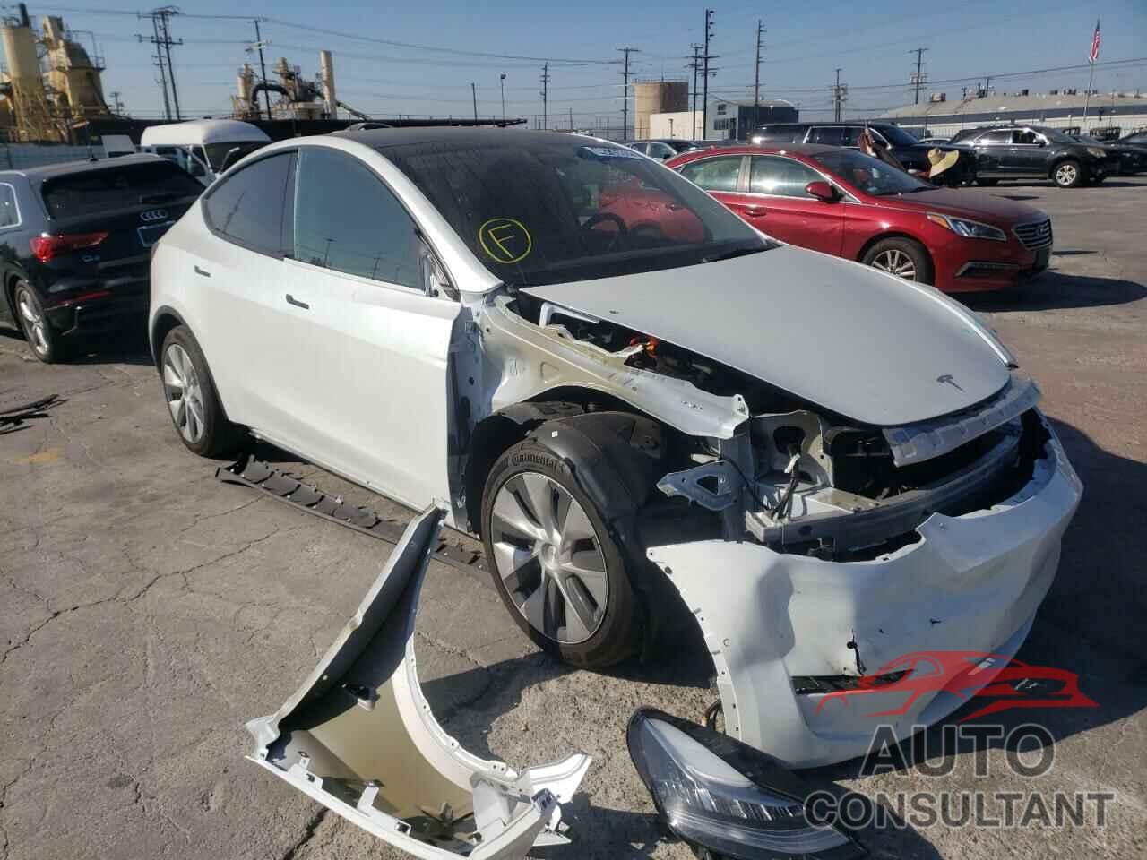 TESLA MODEL Y 2022 - 7SAYGAEE9NF384400