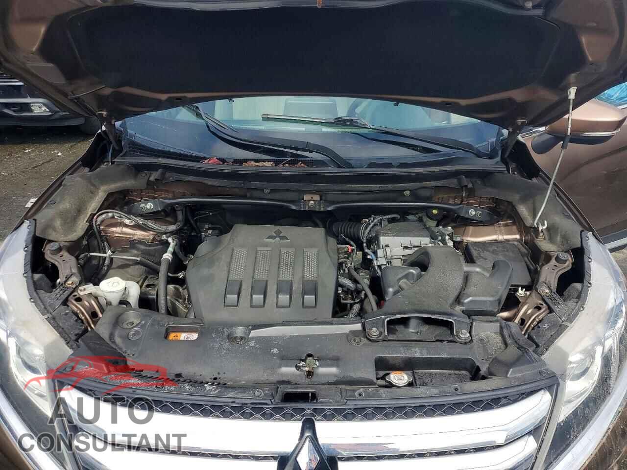 MITSUBISHI ECLIPSE 2018 - JA4AT5AA2JZ044489