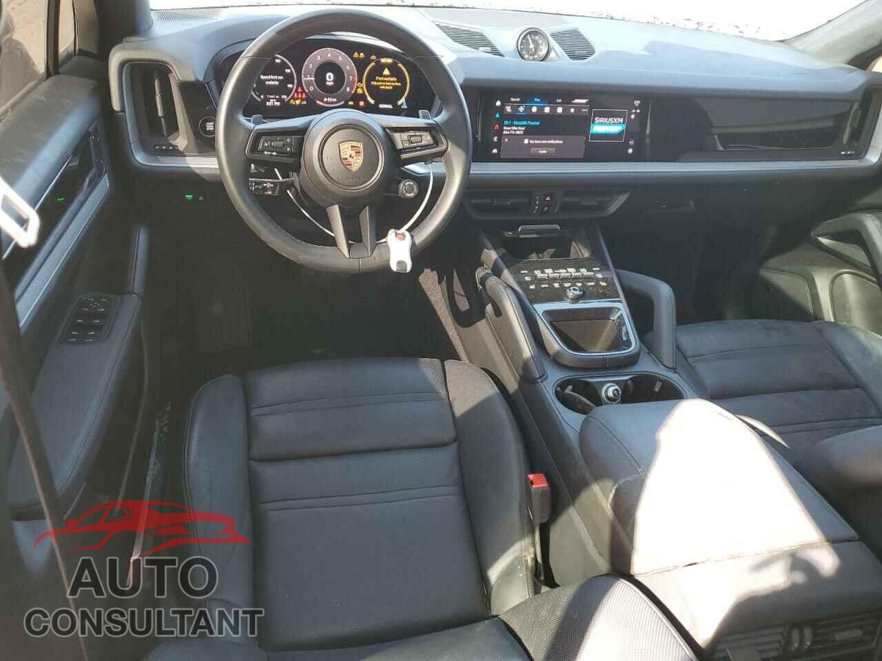 PORSCHE CAYENNE 2024 - WP1BA2AY1RDA51324